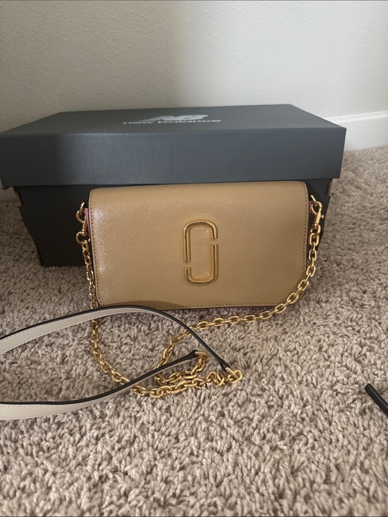 Marc Jacobs Handbags - Marc Jacobs Tan Crossbody with Gold Chain Logo